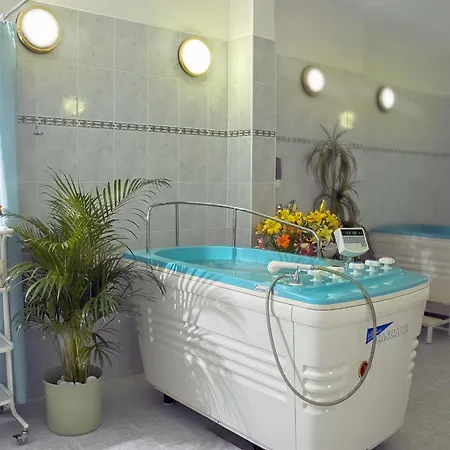 Interhotel 4*