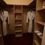 Interhotel Hotell 4*