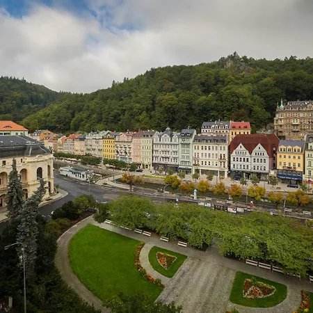 Отель Interhotel Карловы Вары