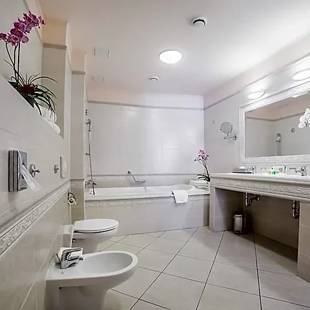 Hotel Interhotel 4*