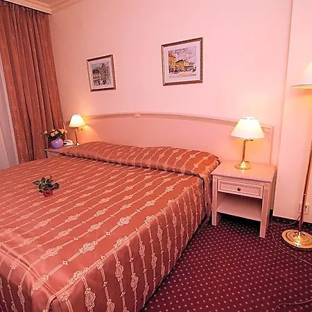 Interhotel 4*