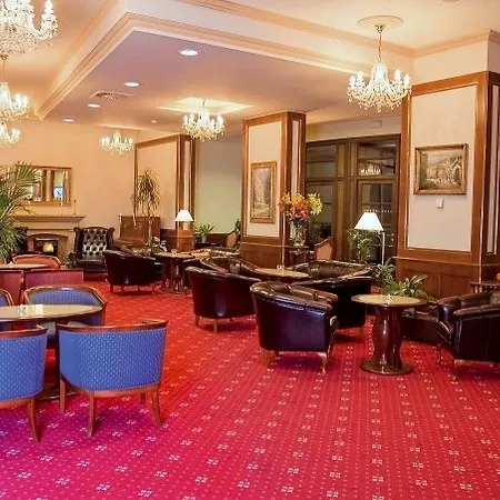 Interhotel 호텔 4*
