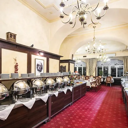 Interhotel 4*