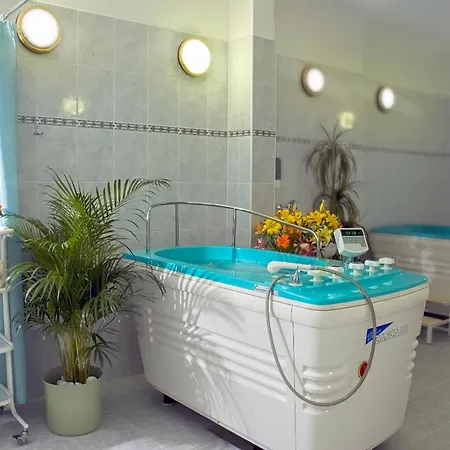 Interhotel 4*
